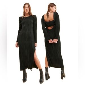 4SI3NNA Krista Pleated Long Sleeve Midi Dress Black